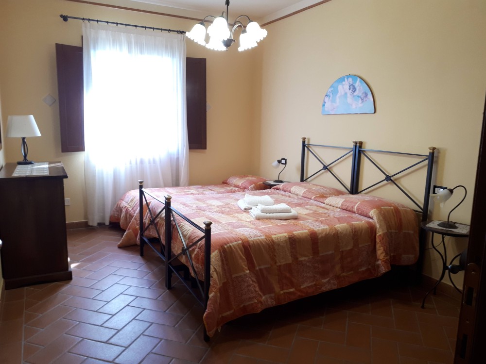 appartamenti|camera tripla Agriturismo Montemari